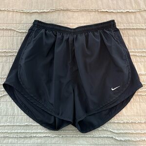 Women’s Nike Tempo Shorts